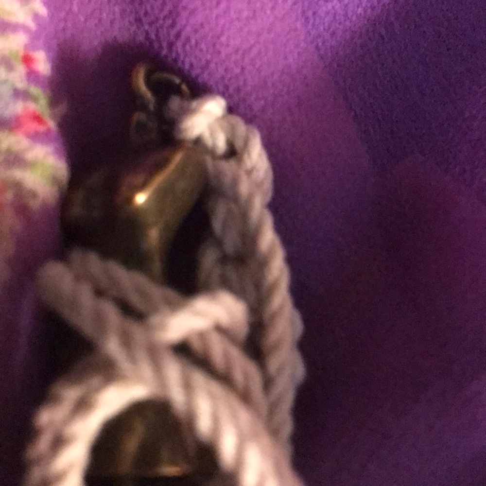 A necklace!